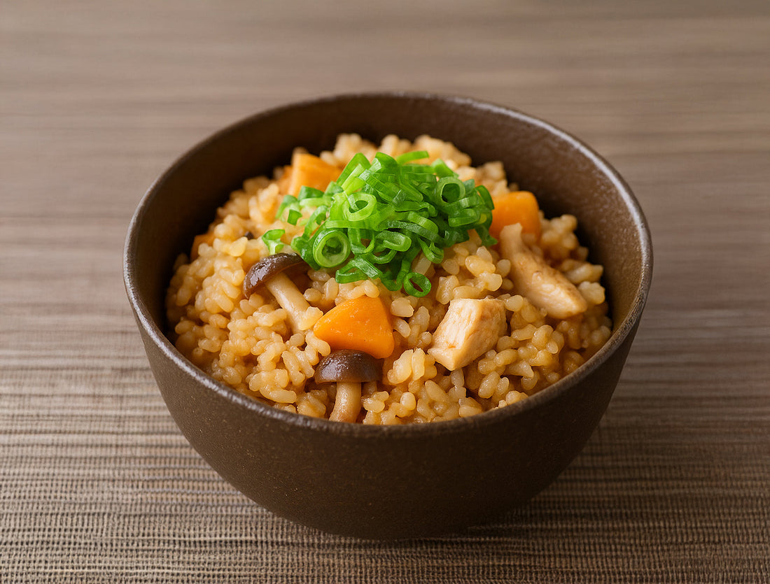 玄米と鶏肉の炊き込みご飯